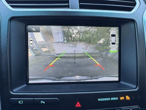 Used 2016 Ford Explorer Sport w/ Equipment Group 401A image 26