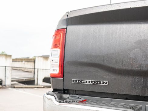 Used 2021 RAM 2500 Big Horn image 39
