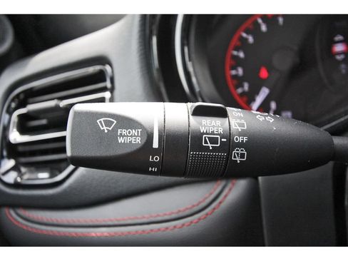 Used 2024 Dodge Durango GT AWD/4WD image 21