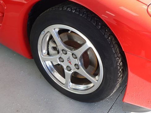 Used 2001 Chevrolet Corvette Base w/ Preferred Equipment Group2 image 9