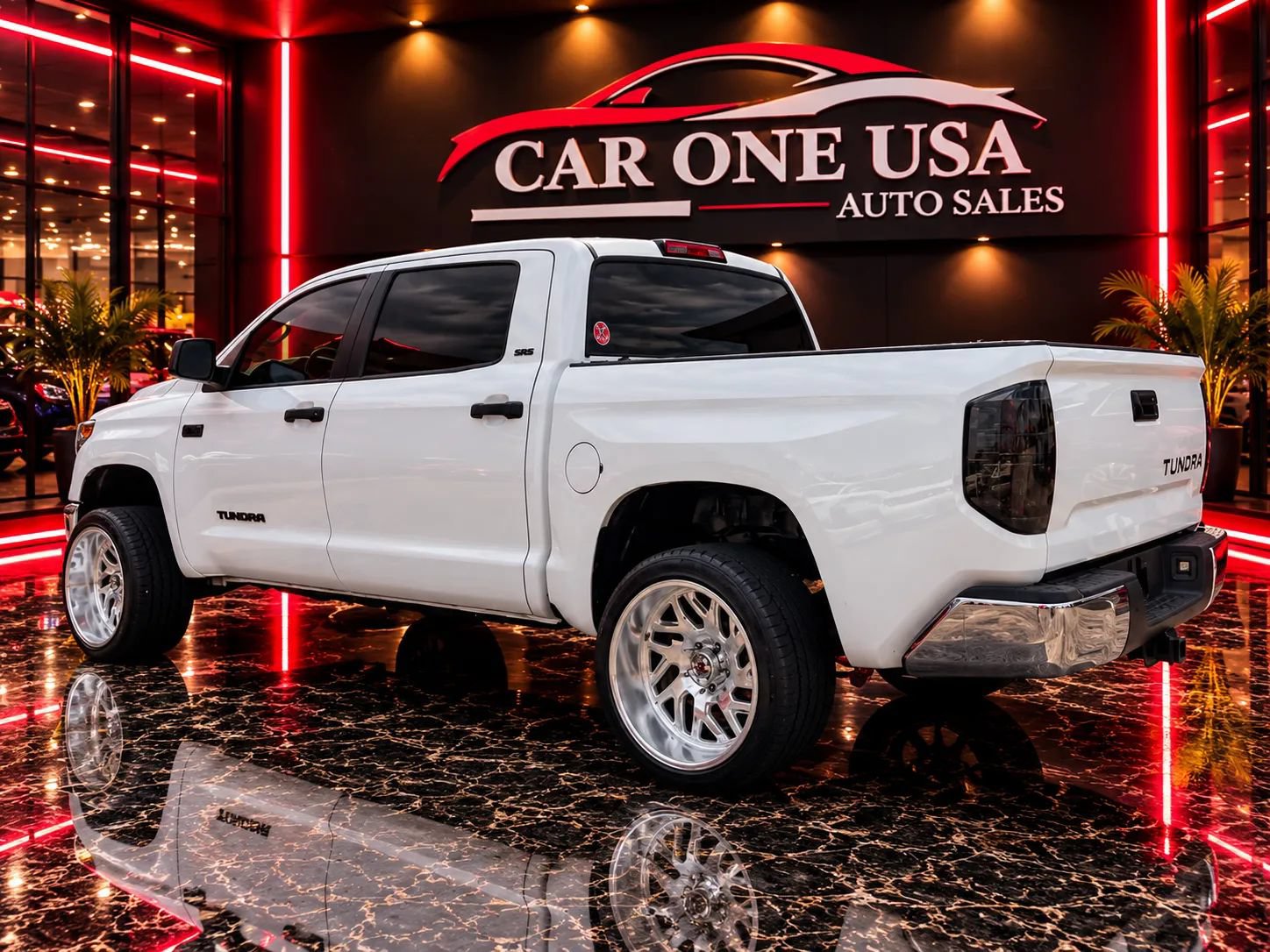 Used 2017 Toyota Tundra SR5 w/ SR5 Upgrade Package RWD image 5