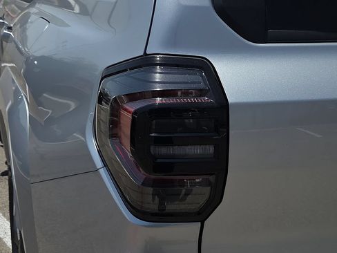 New 2026 Toyota 4Runner TRD Sport AWD/4WD image 12