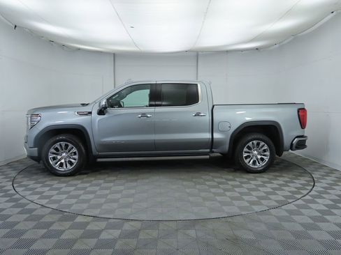 Used 2023 GMC Sierra 1500 Denali w/ Technology Package image 8