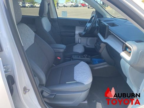 Used 2026 Ford Maverick XLT w/ Equipment Group 301A AWD/4WD image 13