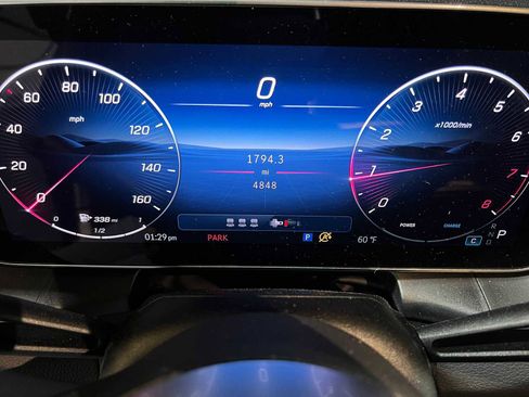 Used 2026 Mercedes-Benz GLC 300 4MATIC image 30