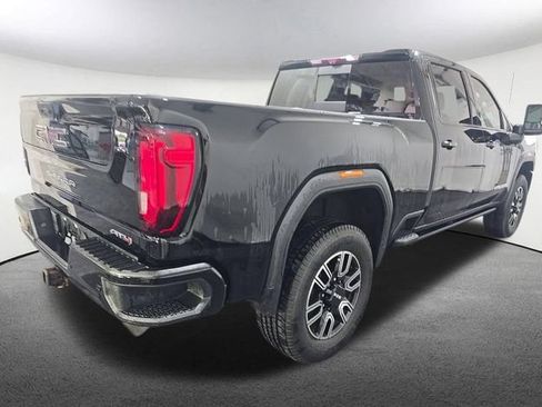 Used 2022 GMC Sierra 2500 AT4 w/ AT4 Premium Plus Package AWD/4WD image 2