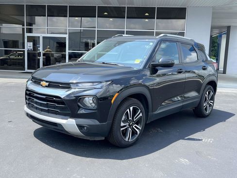 Used 2023 Chevrolet TrailBlazer LT FWD image 7