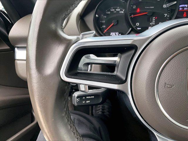 Used 2019 Porsche 718 Boxster RWD image 20