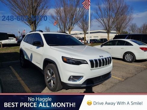 Used 2022 Jeep Cherokee Limited image 5