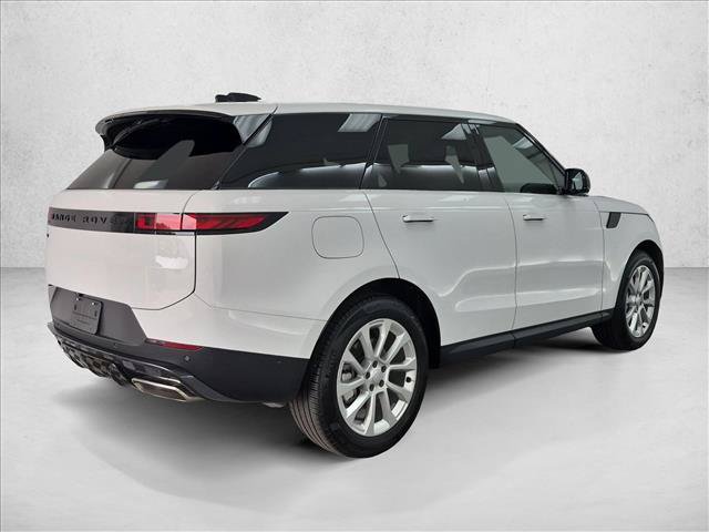 Used 2025 Land Rover Range Rover Sport SE AWD/4WD image 5