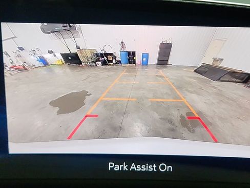 Used 2024 Cadillac XT4 Premium Luxury image 21