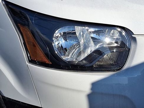 New 2024 Ford Transit 250 148 Medium Roof image 4