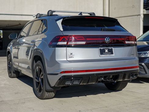 New 2026 Volkswagen Atlas Cross Sport SEL R-Line AWD/4WD image 5