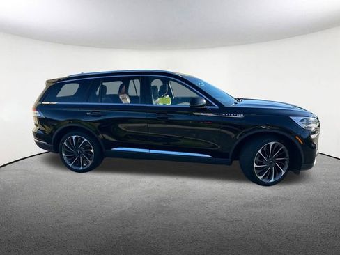 Used 2020 Lincoln Aviator Reserve w/ Equipment Group 202A image 14