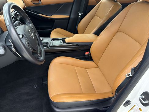 Used 2024 Lexus IS 350 F Sport RWD image 5
