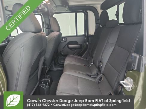 Certified 2023 Jeep Gladiator Sport AWD/4WD image 31