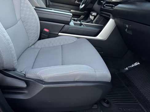 Used 2022 Toyota Tundra SR5 image 33