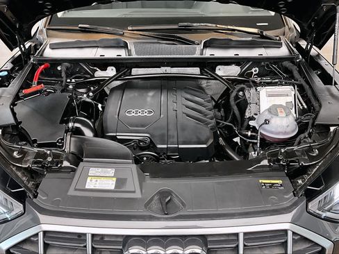 Used 2023 Audi Q5 2.0T Premium w/ Convenience Package AWD/4WD image 30