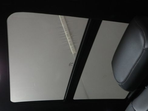 New 2026 Jeep Grand Wagoneer 4WD image 39