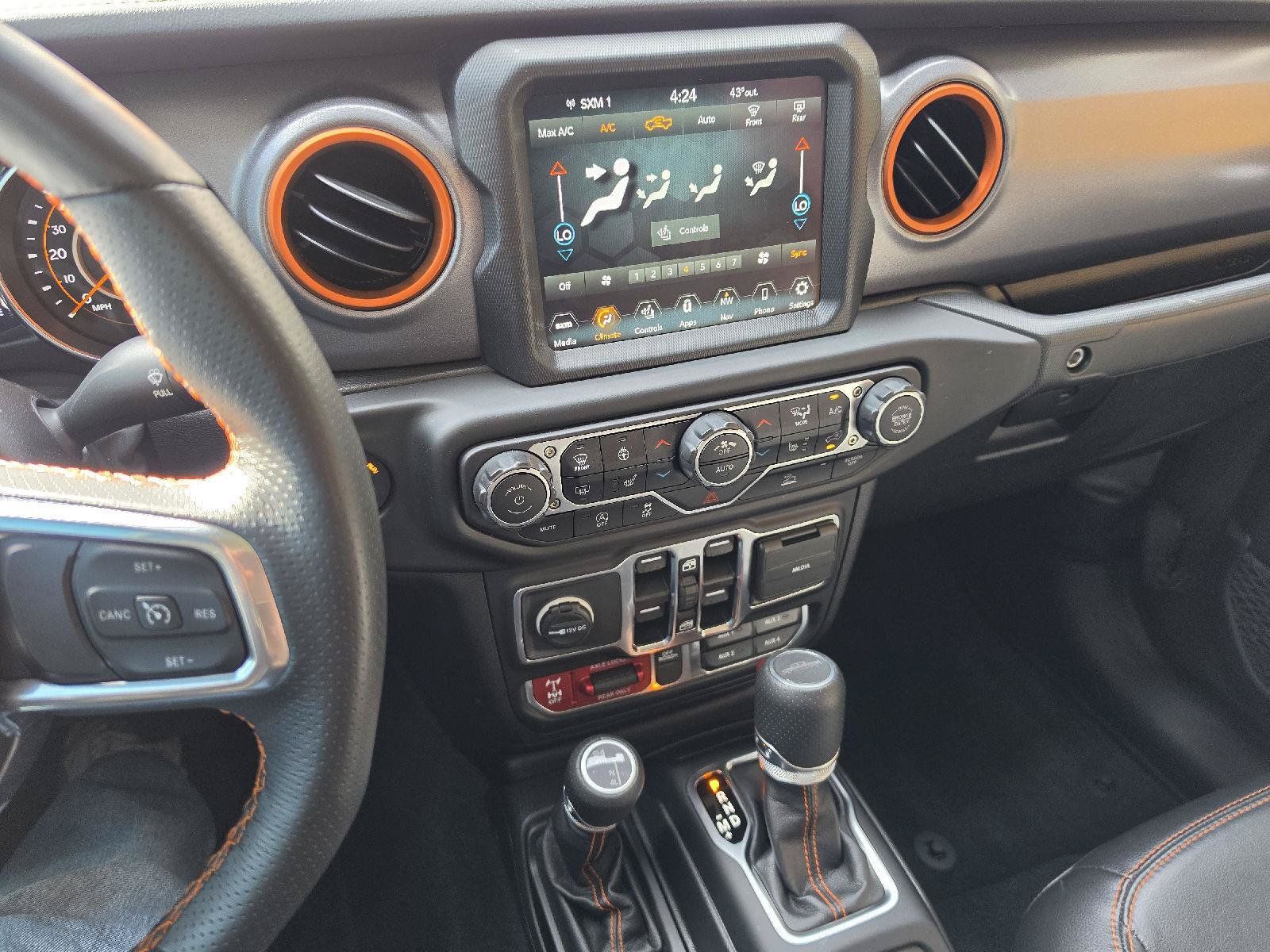 Used 2023 Jeep Gladiator Mojave w/ Cold Weather Group AWD/4WD image 15