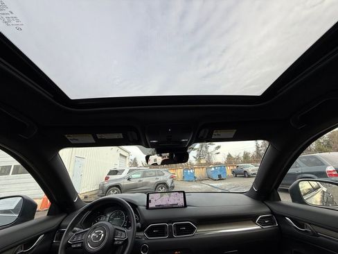 Certified 2025 MAZDA CX-5 Signature image 23