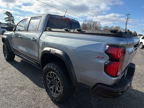 Certified 2024 Chevrolet Colorado ZR2 w/ ZR2 Convenience Package III image 7