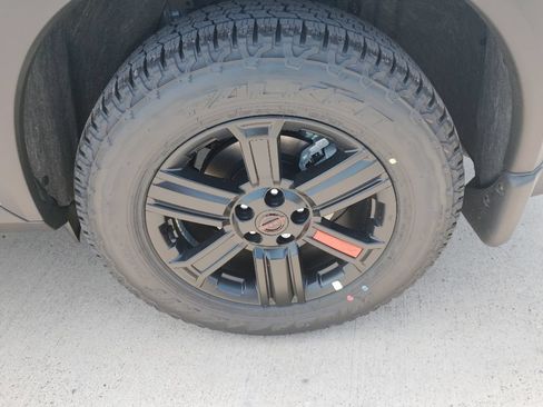 New 2026 Nissan Rogue SV AWD/4WD image 31