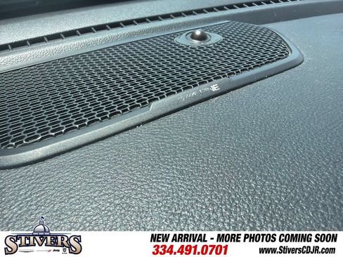 Used 2022 RAM 1500 Laramie AWD/4WD image 16