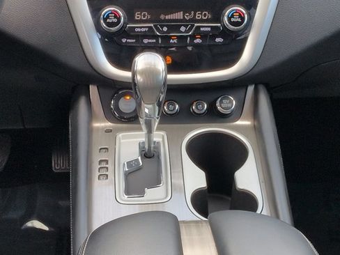Used 2016 Nissan Murano Platinum w/ Platinum Technology Package FWD image 21