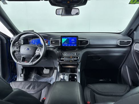 Used 2020 Ford Explorer ST AWD/4WD image 4