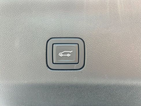 Used 2025 Cadillac Escalade Sport Platinum AWD/4WD image 57