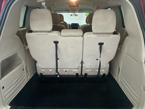 Used 2015 Dodge Grand Caravan SE w/ Quick Order Package 29E SE image 15