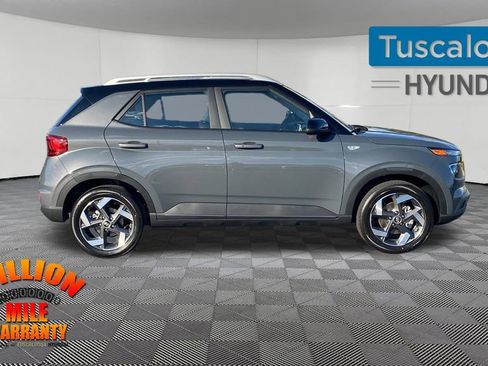 New 2026 Hyundai Venue SEL image 10