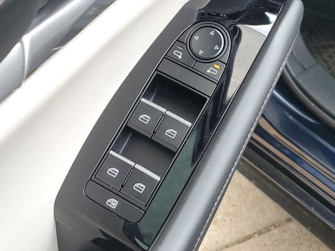 New 2026 MAZDA MAZDA3 2.5 S Sedan w/ Preferred Pkg image 19