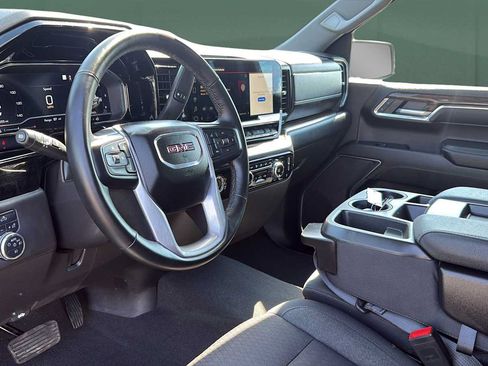 Used 2023 GMC Sierra 1500 Elevation AWD/4WD image 13
