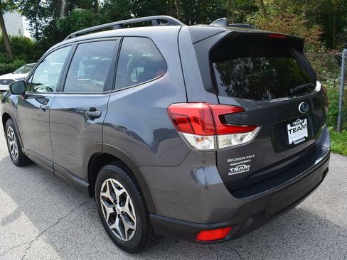 Used 2024 Subaru Forester Premium AWD/4WD image 7