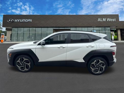Used 2026 Hyundai Kona SEL Premium FWD image 8