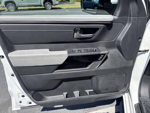 New 2026 Toyota Tundra Limited AWD/4WD image 22