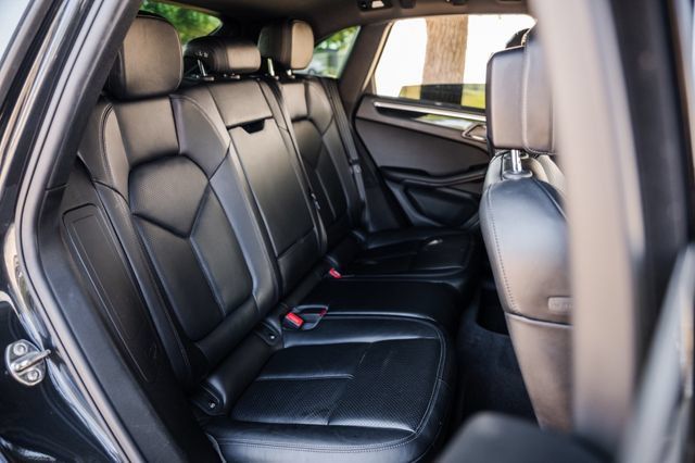 Used 2018 Porsche Macan S AWD/4WD image 69