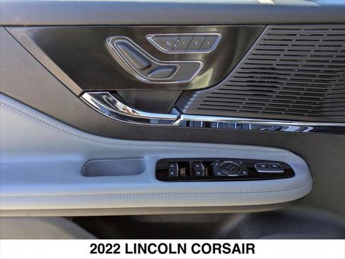 Used 2022 Lincoln Corsair FWD image 10