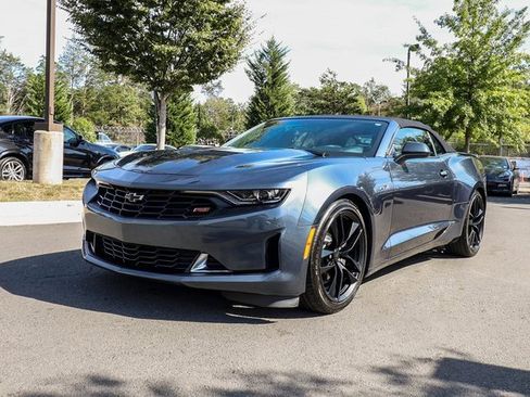 Used 2023 Chevrolet Camaro LT w/ RS Package image 10