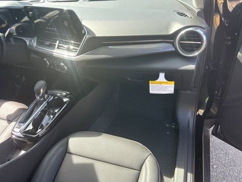 New 2026 Chevrolet Trax ACTIV w/ Sunroof Package image 22