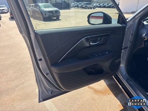 Certified 2025 Acura ADX A-Spec image 10