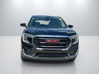 Used 2024 GMC Terrain SLE FWD video 2