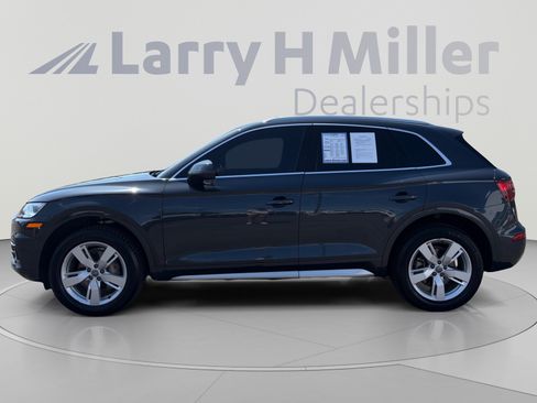 Used 2018 Audi Q5 2.0T Premium Plus w/ Premium Plus Package AWD/4WD image 2