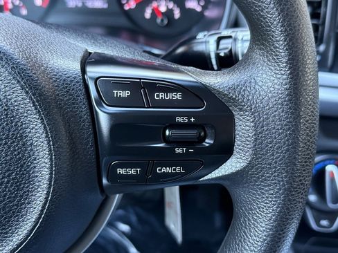 Used 2018 Kia Rio S image 26