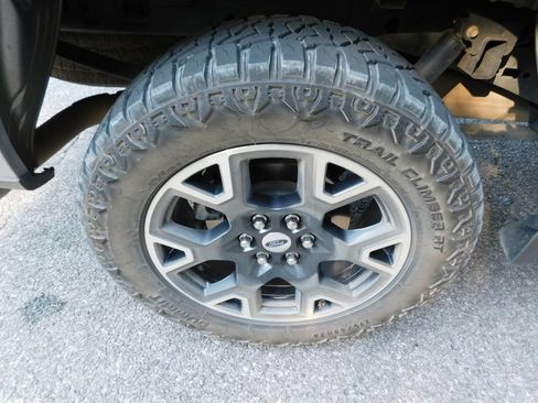 Used 2024 Ford F150 STX AWD/4WD image 7