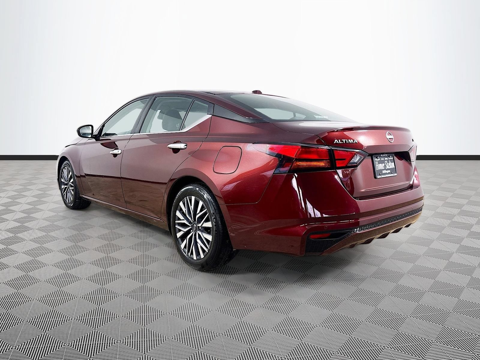 Used 2023 Nissan Altima 2.5 SV FWD image 5
