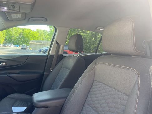 Used 2019 Chevrolet Equinox LT FWD image 10