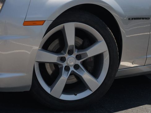Used 2010 Chevrolet Camaro SS w/ RS Package RWD image 23